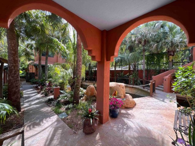 Studio arches