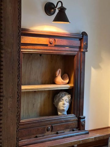 Studio kitchen shelf